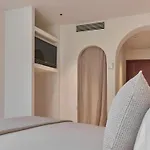 アベニダ ホテル
