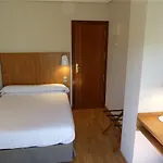 アベニダ ホテル サラゴサ
