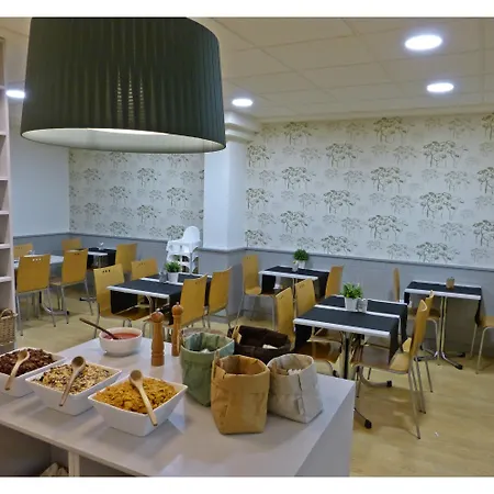 Hotel Avenida Zaragoza