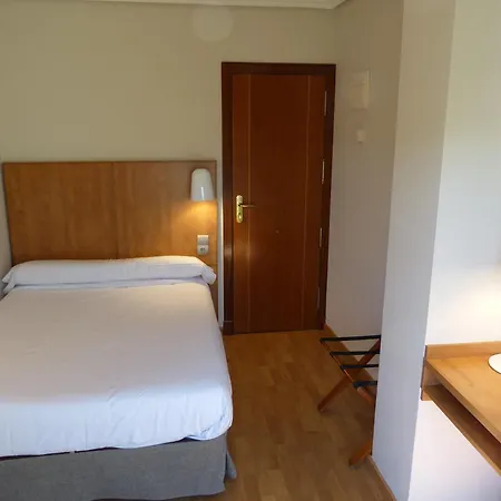 Avenida Hotel 3*