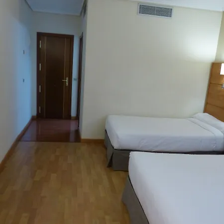 מלון Avenida סרגוסה